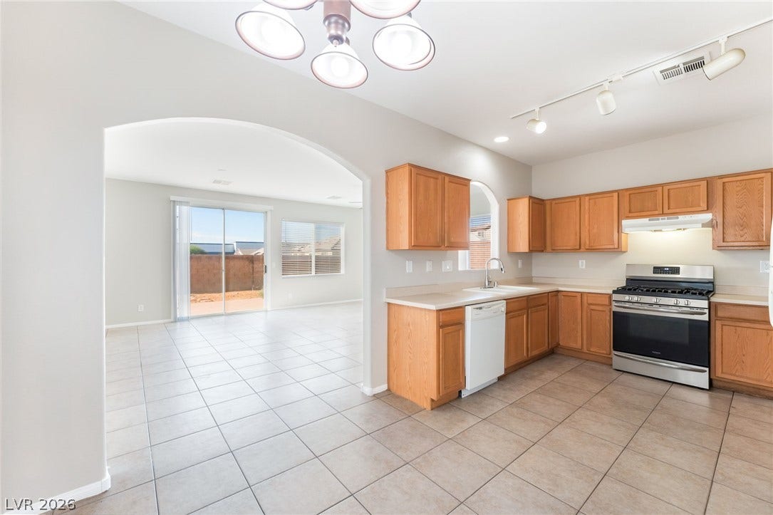 629 Twilight Blue Avenue, North Las Vegas, NV 89032 629 Twilight Blue Avenue, North Las Vegas, NV 89032