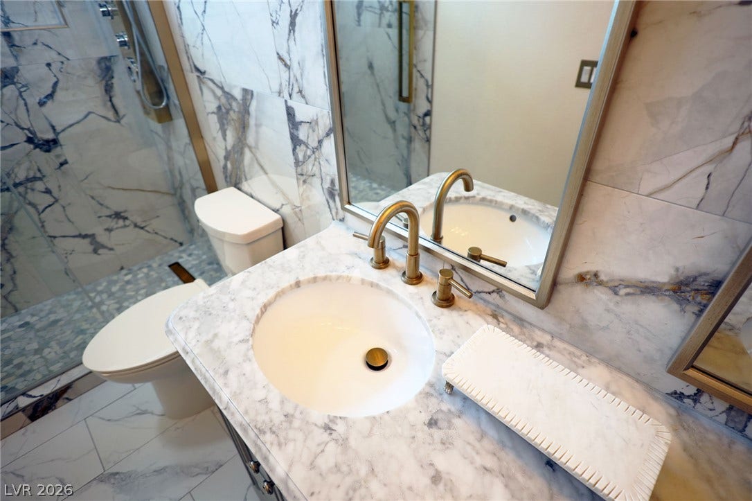 3018 Via Sarafina Drive, Henderson, NV 89052 Upstairs Bathroom 2