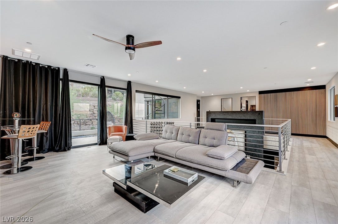 5 HIGHLAND COVE Lane, Henderson, NV 89011 5 HIGHLAND COVE Lane, Henderson, NV 89011
