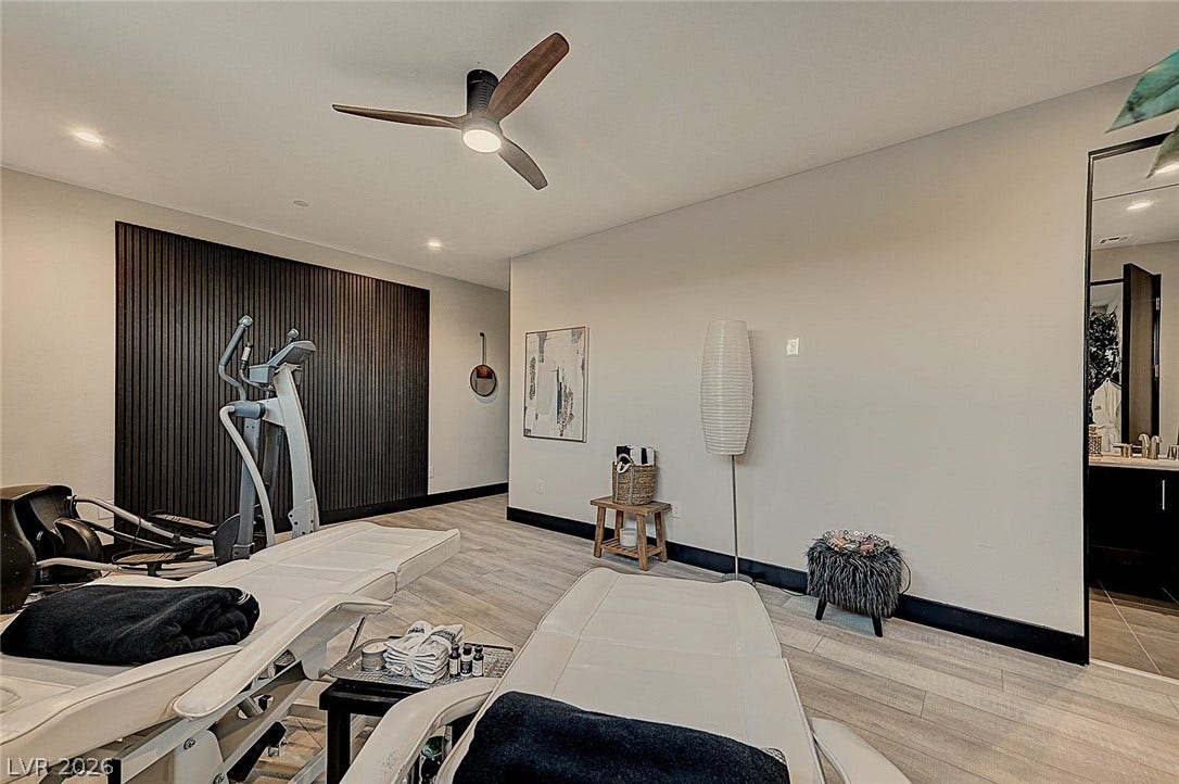 5 HIGHLAND COVE Lane, Henderson, NV 89011 5 HIGHLAND COVE Lane, Henderson, NV 89011