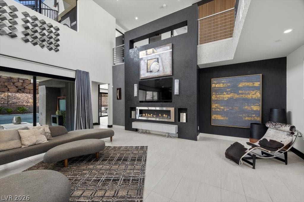 5 HIGHLAND COVE Lane, Henderson, NV 89011 5 HIGHLAND COVE Lane, Henderson, NV 89011