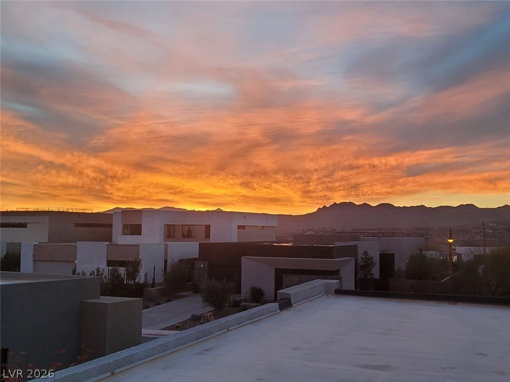 5 HIGHLAND COVE Lane, Henderson, NV 89011 5 HIGHLAND COVE Lane, Henderson, NV 89011