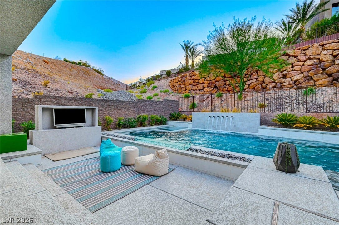 5 HIGHLAND COVE Lane, Henderson, NV 89011 5 HIGHLAND COVE Lane, Henderson, NV 89011