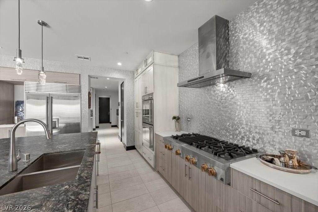 5 HIGHLAND COVE Lane, Henderson, NV 89011 5 HIGHLAND COVE Lane, Henderson, NV 89011