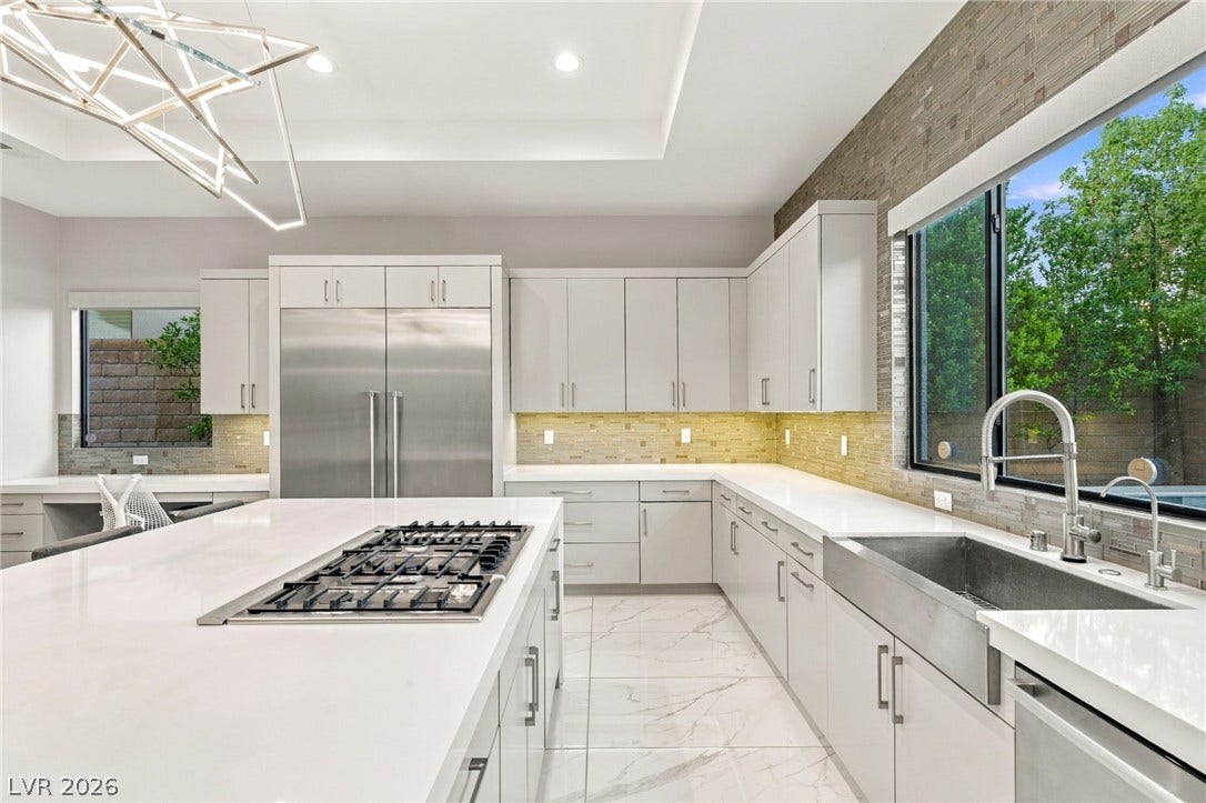 38 Grey Feather Drive, Las Vegas, NV 89135 38 Grey Feather Drive, Las Vegas, NV 89135