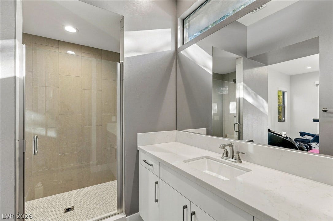 38 Grey Feather Drive, Las Vegas, NV 89135 38 Grey Feather Drive, Las Vegas, NV 89135