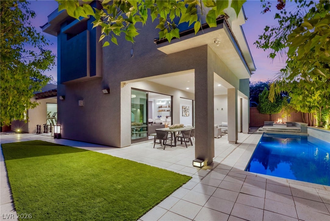38 Grey Feather Drive, Las Vegas, NV 89135 38 Grey Feather Drive, Las Vegas, NV 89135