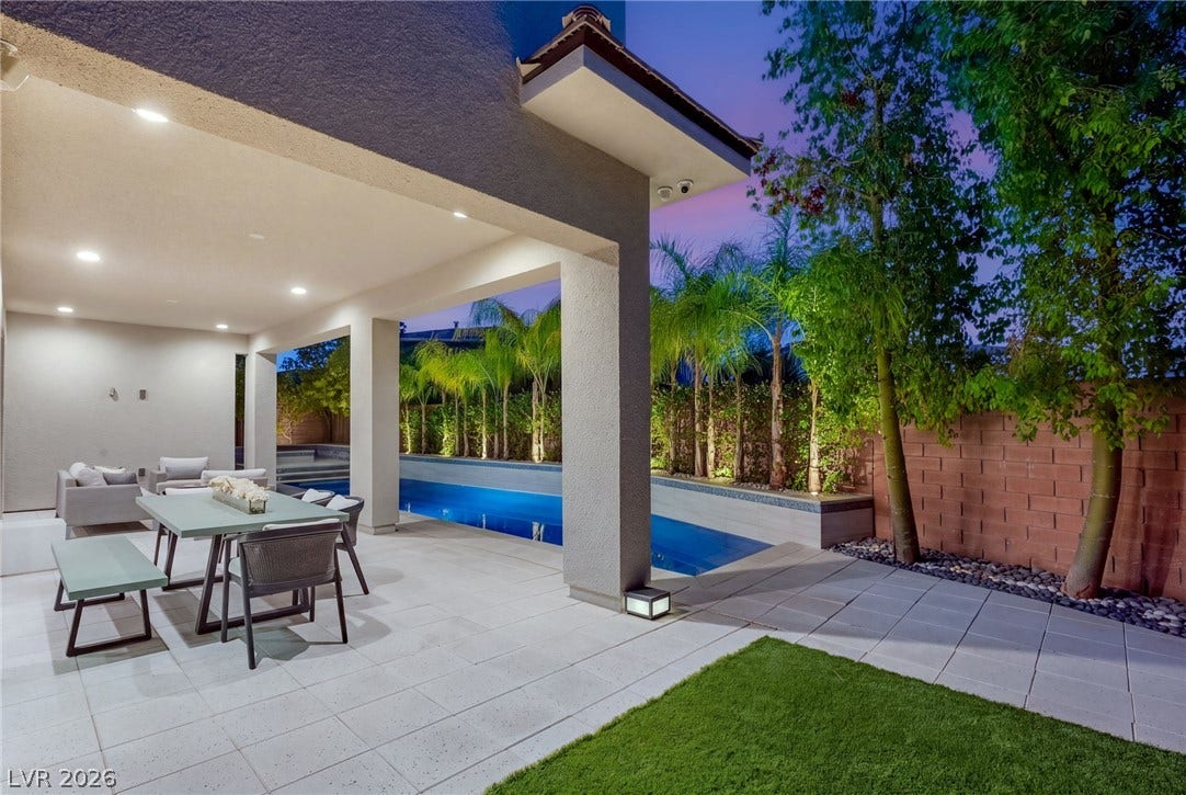 38 Grey Feather Drive, Las Vegas, NV 89135 38 Grey Feather Drive, Las Vegas, NV 89135
