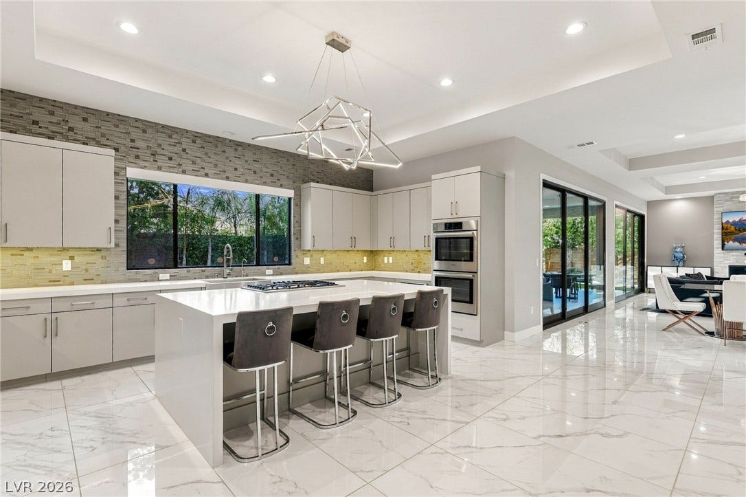 38 Grey Feather Drive, Las Vegas, NV 89135 38 Grey Feather Drive, Las Vegas, NV 89135