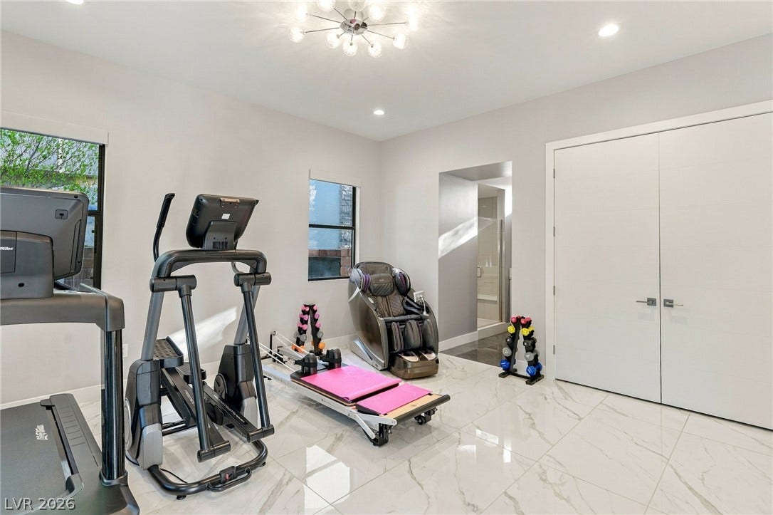 38 Grey Feather Drive, Las Vegas, NV 89135 38 Grey Feather Drive, Las Vegas, NV 89135