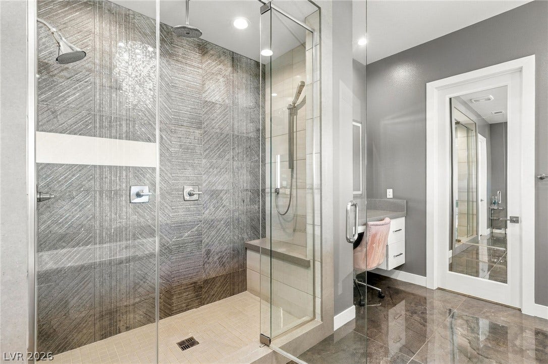 38 Grey Feather Drive, Las Vegas, NV 89135 38 Grey Feather Drive, Las Vegas, NV 89135