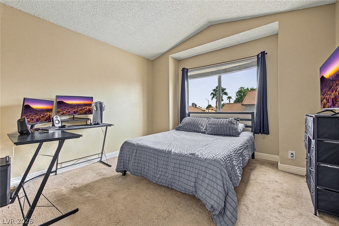 3760 Calumet Farm Circle, North Las Vegas, NV 89031 3760 Calumet Farm Circle, North Las Vegas, NV 89031