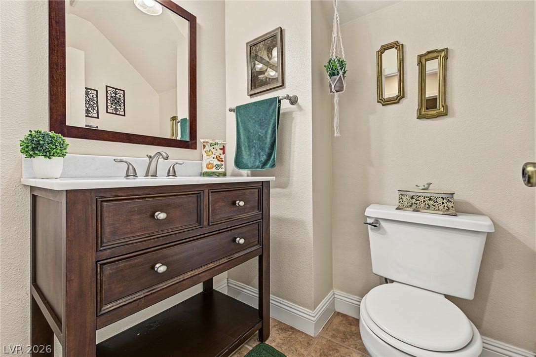 3760 Calumet Farm Circle, North Las Vegas, NV 89031 3760 Calumet Farm Circle, North Las Vegas, NV 89031