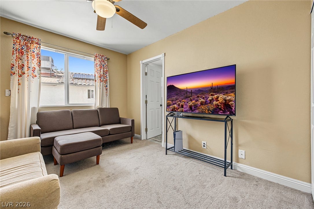 3760 Calumet Farm Circle, North Las Vegas, NV 89031 3760 Calumet Farm Circle, North Las Vegas, NV 89031