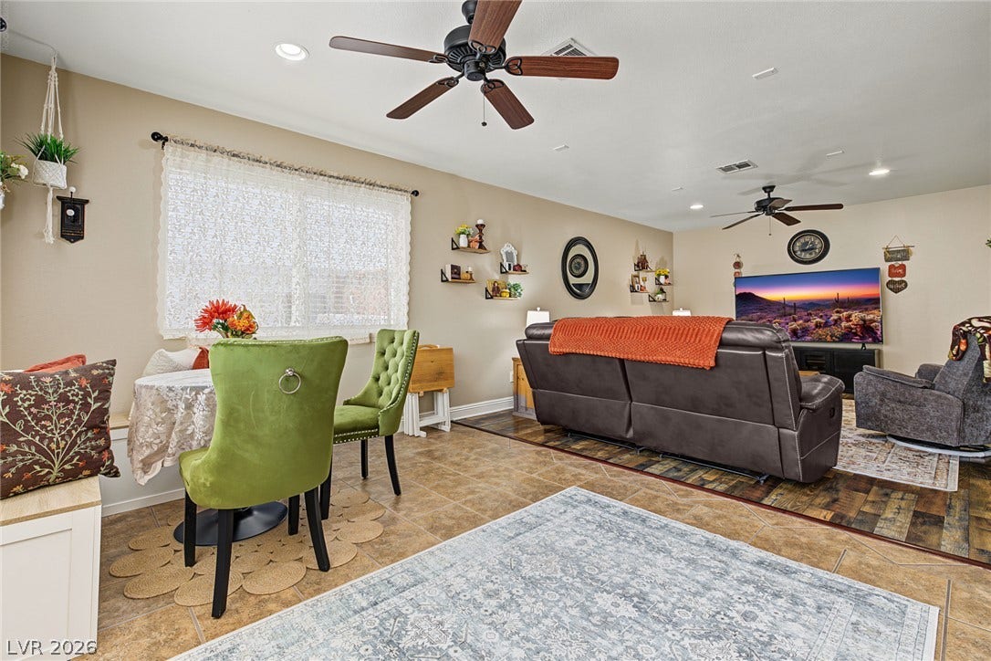 3760 Calumet Farm Circle, North Las Vegas, NV 89031 3760 Calumet Farm Circle, North Las Vegas, NV 89031