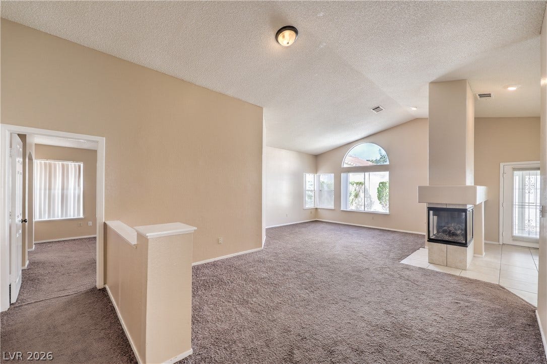 9824 Russett Wood Circle, Las Vegas, NV 89117