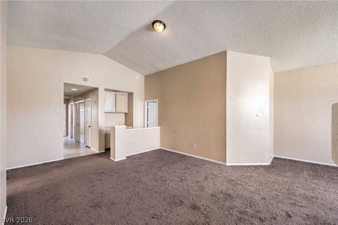9824 Russett Wood Circle, Las Vegas, NV 89117