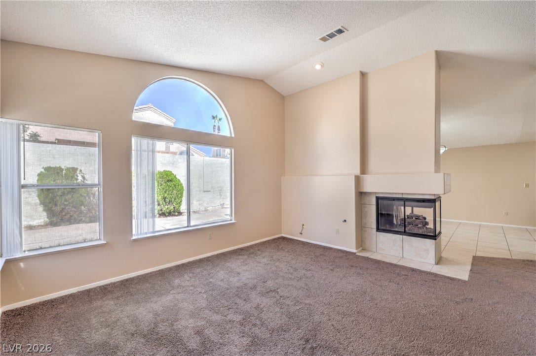 9824 Russett Wood Circle, Las Vegas, NV 89117