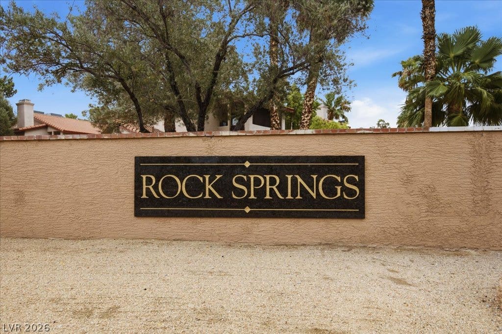 753 Rock Springs Drive, #102, Las Vegas, NV 89128