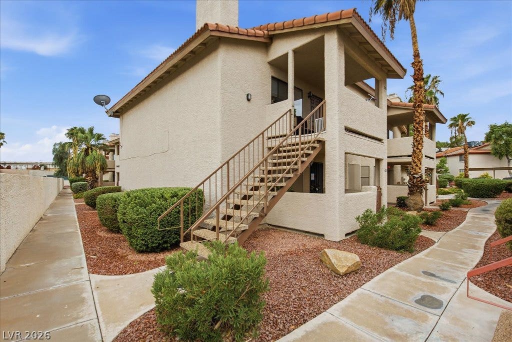 753 Rock Springs Drive, #102, Las Vegas, NV 89128
