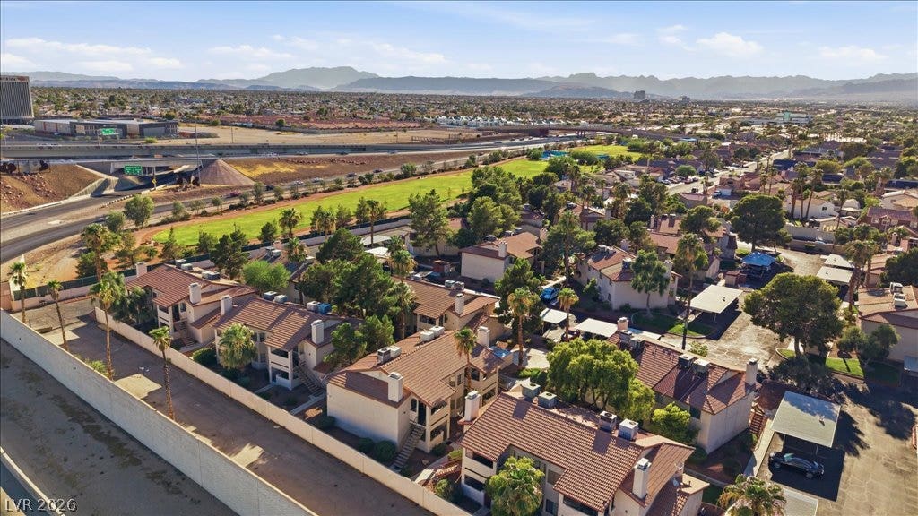 753 Rock Springs Drive, #102, Las Vegas, NV 89128