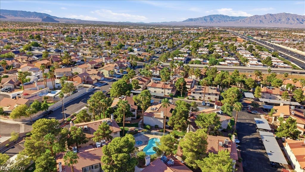 753 Rock Springs Drive, #102, Las Vegas, NV 89128