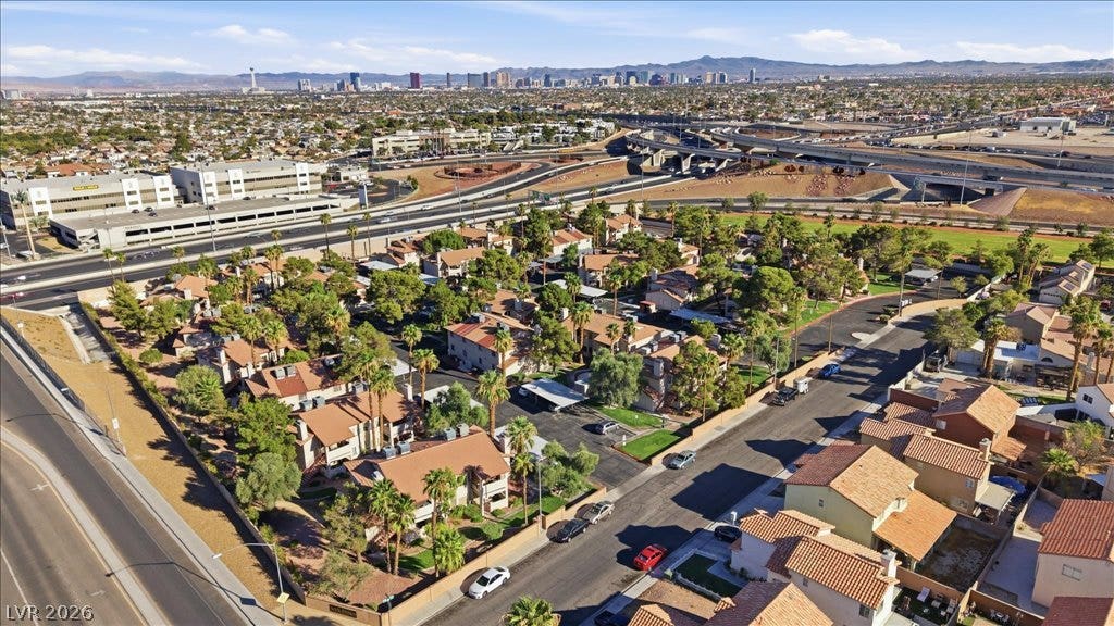 753 Rock Springs Drive, #102, Las Vegas, NV 89128