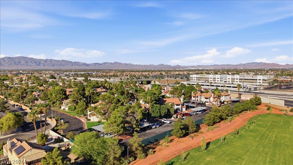 753 Rock Springs Drive, #102, Las Vegas, NV 89128