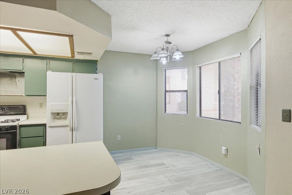 753 Rock Springs Drive, #102, Las Vegas, NV 89128