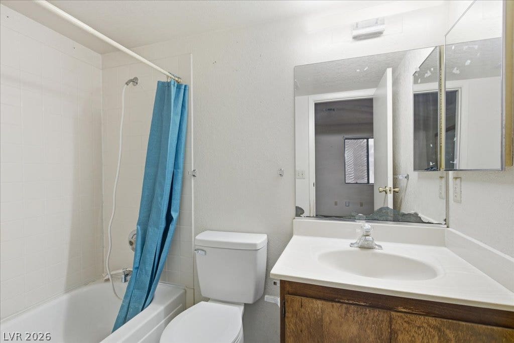 753 Rock Springs Drive, #102, Las Vegas, NV 89128