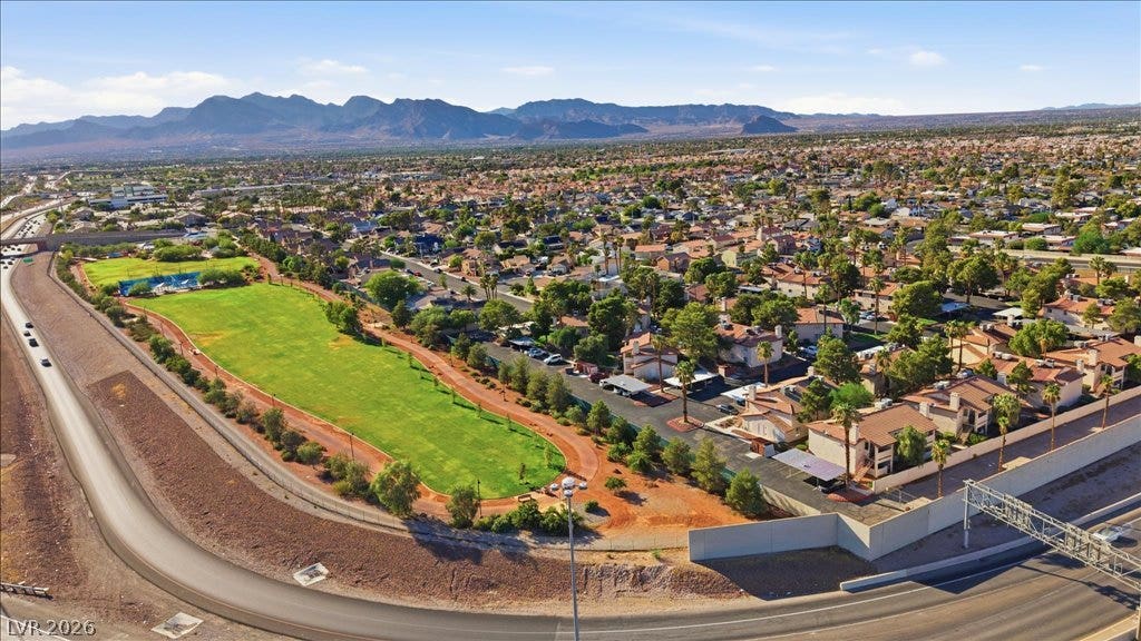 753 Rock Springs Drive, #102, Las Vegas, NV 89128