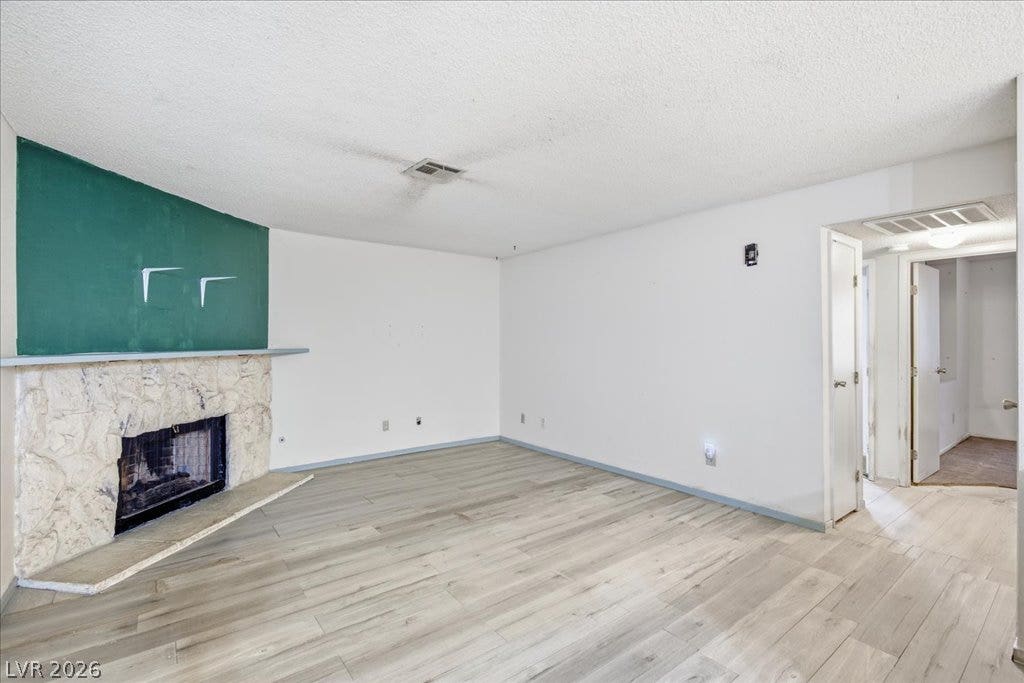 753 Rock Springs Drive, #102, Las Vegas, NV 89128