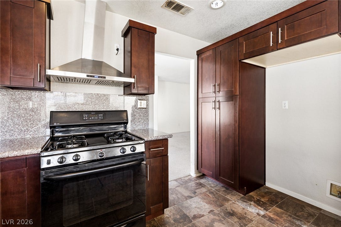 4953 El Sur Court, North Las Vegas, NV 89031 4953 El Sur Court, North Las Vegas, NV 89031