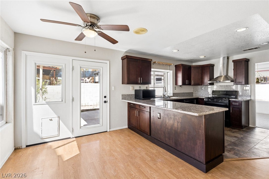4953 El Sur Court, North Las Vegas, NV 89031 4953 El Sur Court, North Las Vegas, NV 89031