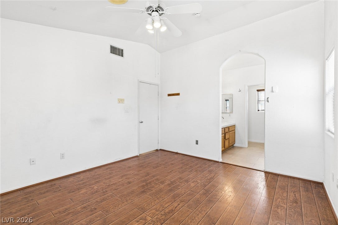 4953 El Sur Court, North Las Vegas, NV 89031 4953 El Sur Court, North Las Vegas, NV 89031