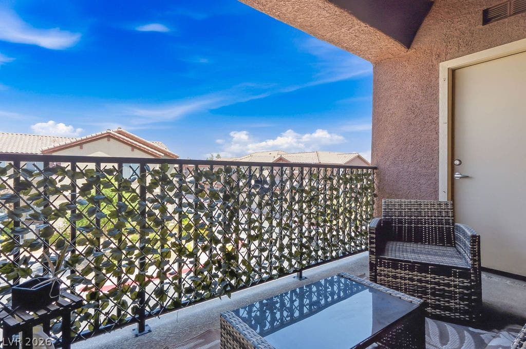 8324 W Charleston Boulevard, #2011, Las Vegas, NV 89117 8324 W Charleston Boulevard, #2011, Las Vegas, NV 89117