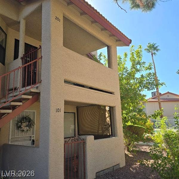 713 Rock Springs Drive, #101, Las Vegas, NV 89128 713 Rock Springs Drive, #101, Las Vegas, NV 89128