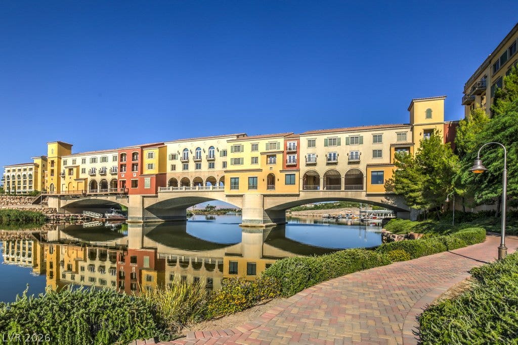 7 Rue Du Palais Court, Henderson, NV 89011