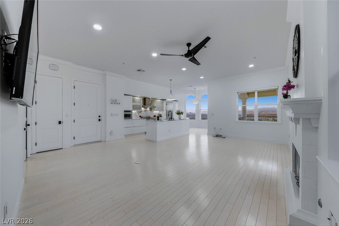 26 Strada Di Circolo, #n/a, Henderson, NV 89011 An open layout flows seamlessly from the airy living space into the modern kitchen.
