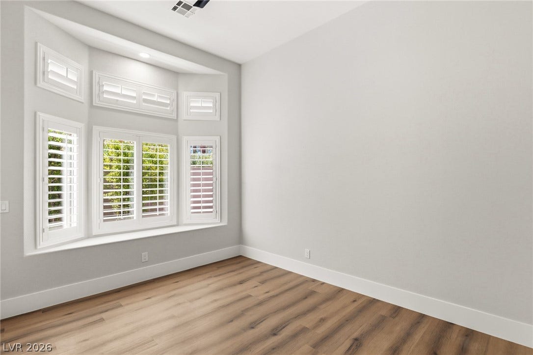 8649 Robinson Ridge Drive, Las Vegas, NV 89117