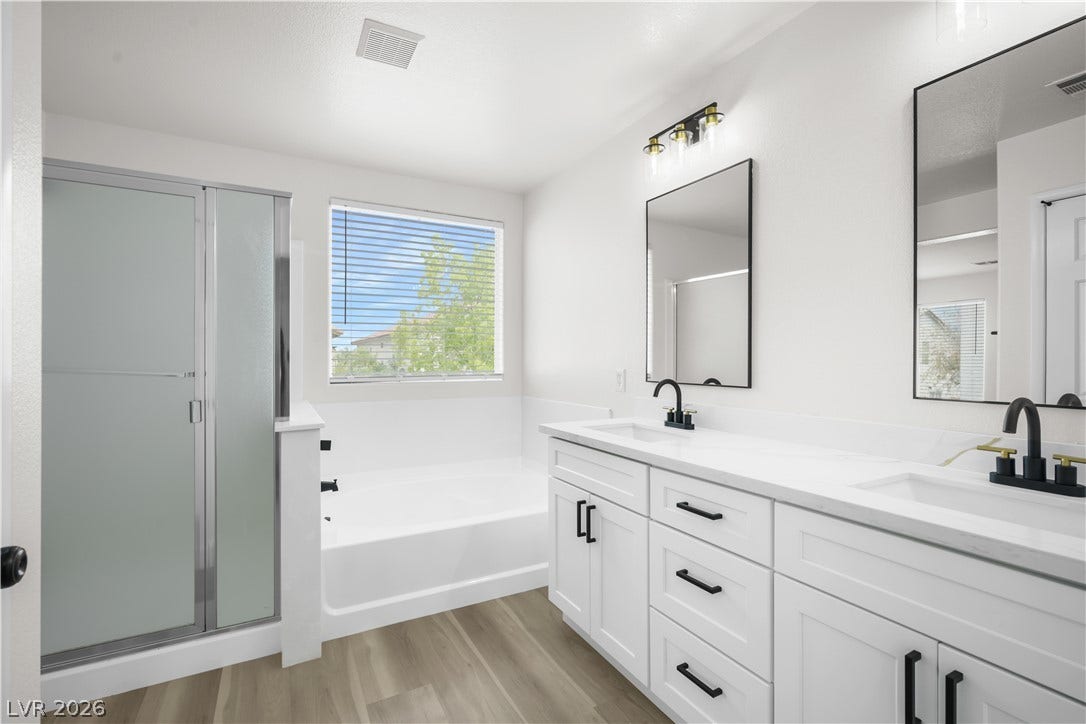Primary Bedroom En Suite
