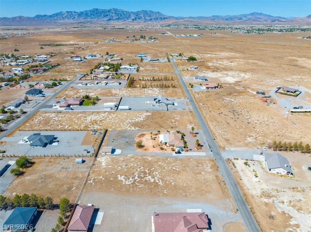 1641 W Huckleberry Street, Pahrump, NV 89048 Expansive desert vistas stretch toward majestic mountain ranges in the distance.