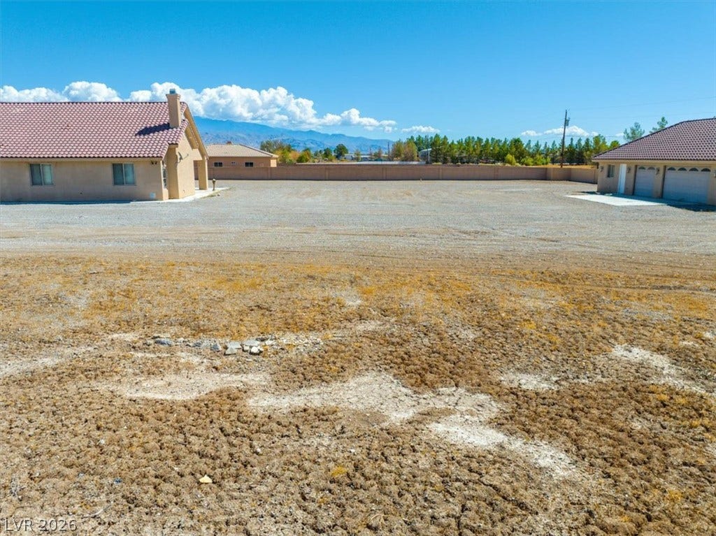 1641 W Huckleberry Street, Pahrump, NV 89048 distant mountain views.