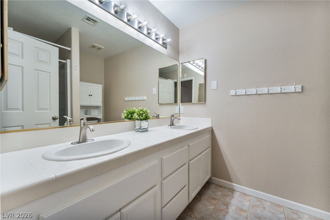 5424 Comchec Way, #105, Las Vegas, NV 89108