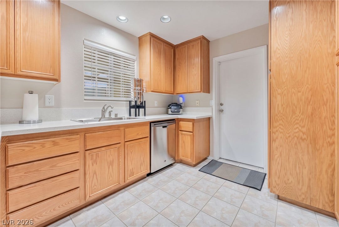 5424 Comchec Way, #105, Las Vegas, NV 89108