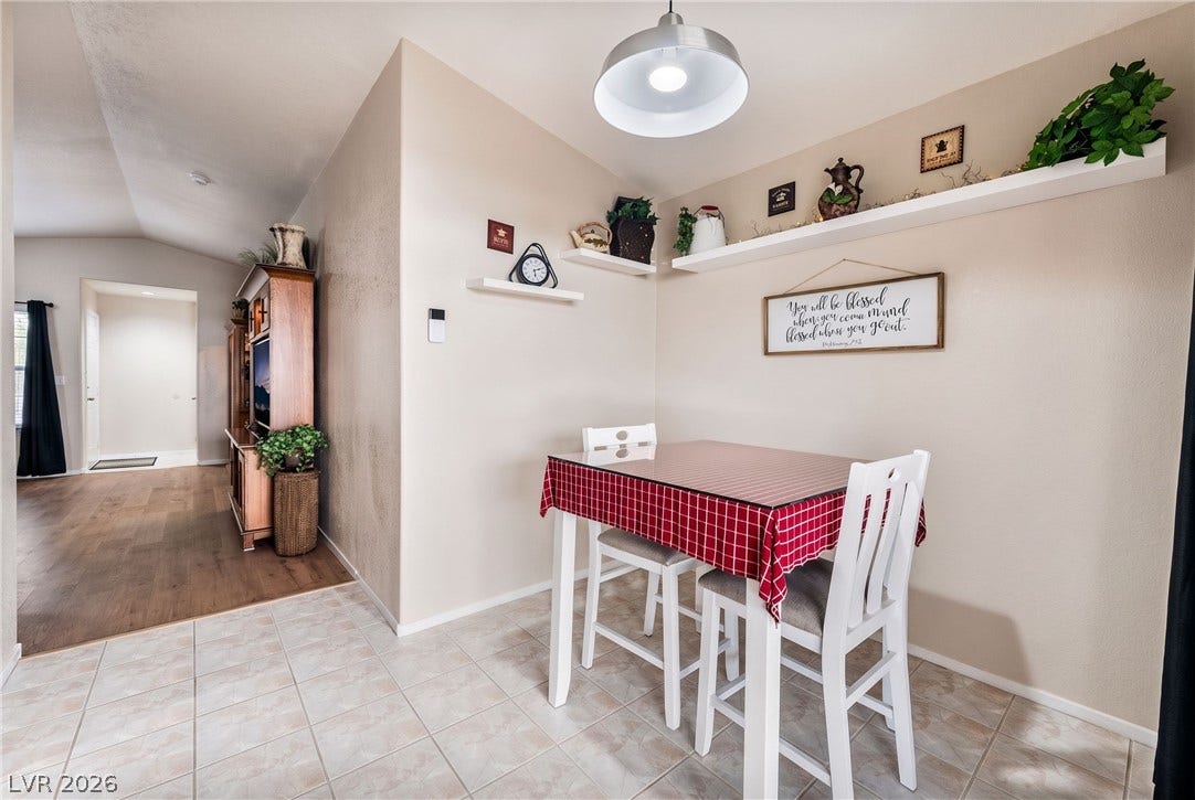 5424 Comchec Way, #105, Las Vegas, NV 89108