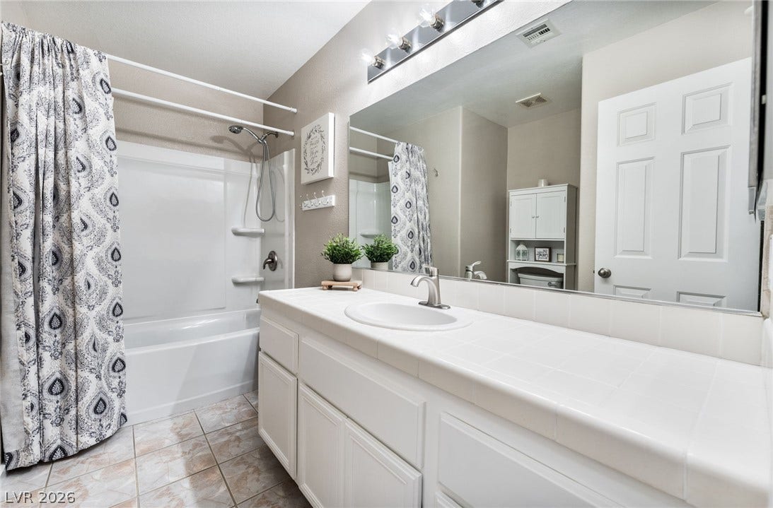 5424 Comchec Way, #105, Las Vegas, NV 89108
