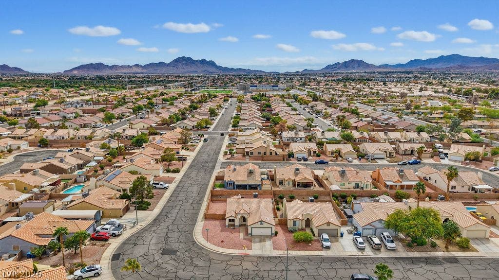 409 Groft Way, Henderson, NV 89015 409 Groft Way, Henderson, NV 89015