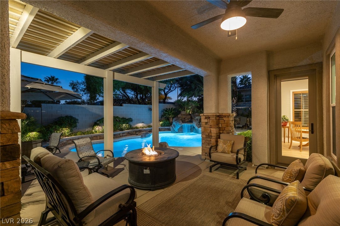 10713 Beringer Drive, Las Vegas, NV 89144 10713 Beringer Drive, Las Vegas, NV 89144