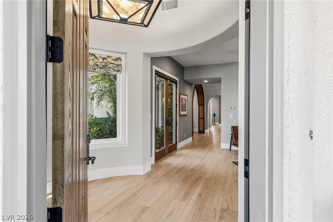 10713 Beringer Drive, Las Vegas, NV 89144 10713 Beringer Drive, Las Vegas, NV 89144